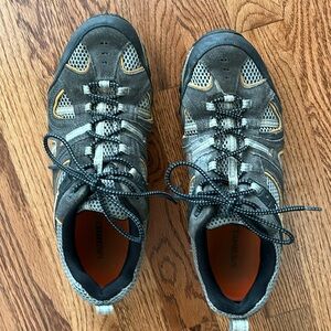 Men’s Merrell hiking shoes
